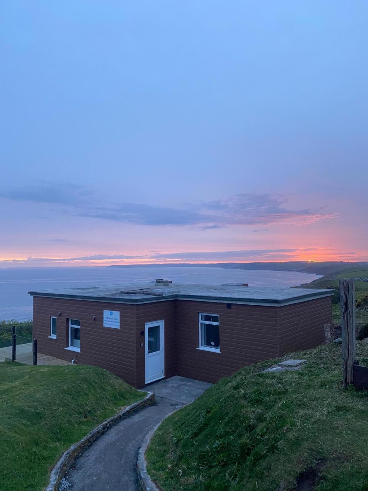 Sunset Sea View Chalet With Hot Tub Torpoint Exterior foto